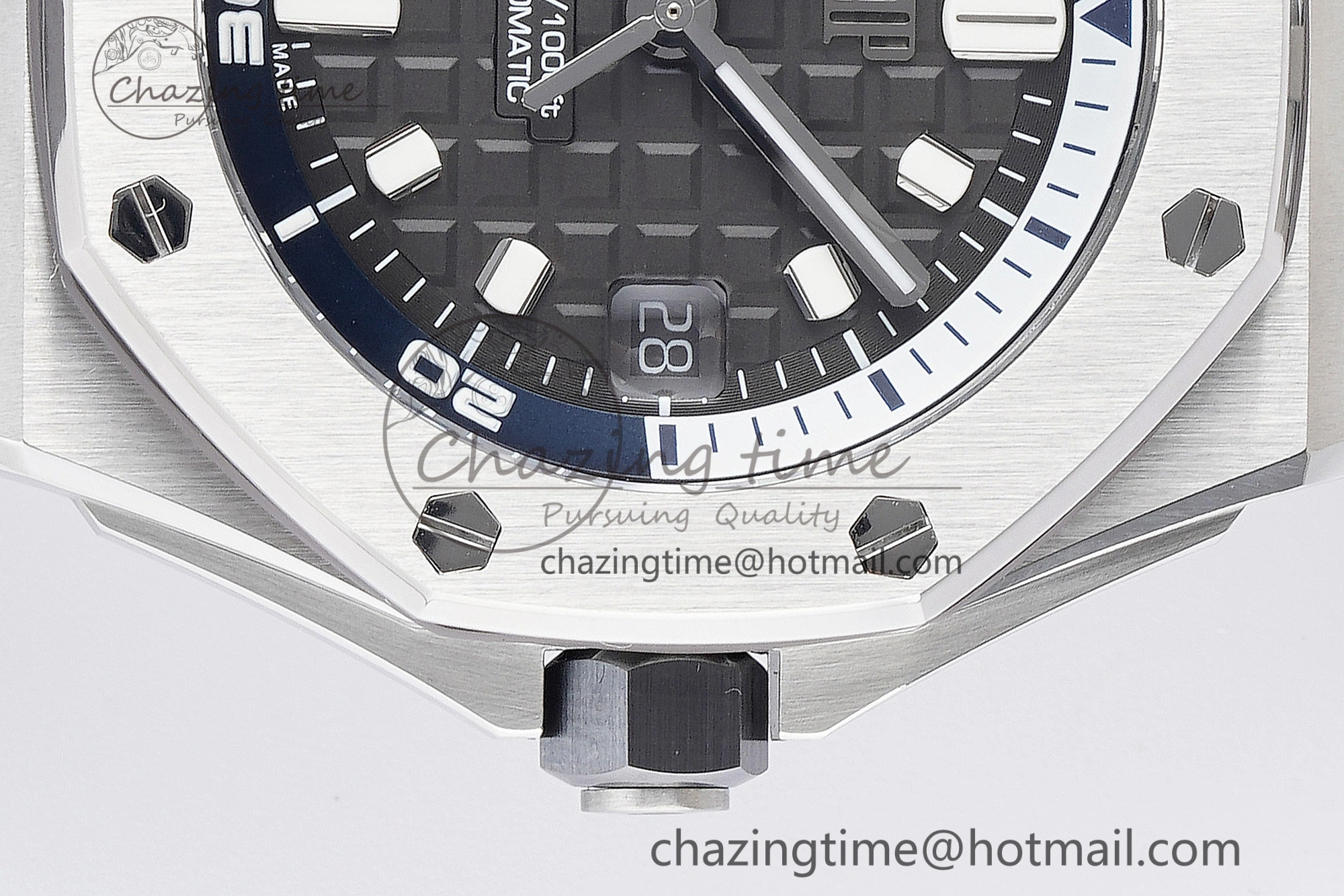 Royal Oak Offshore Diver 15720 SS ZF 1:1 Best Edition Gray Dial on Gray Rubber Strap A4308
