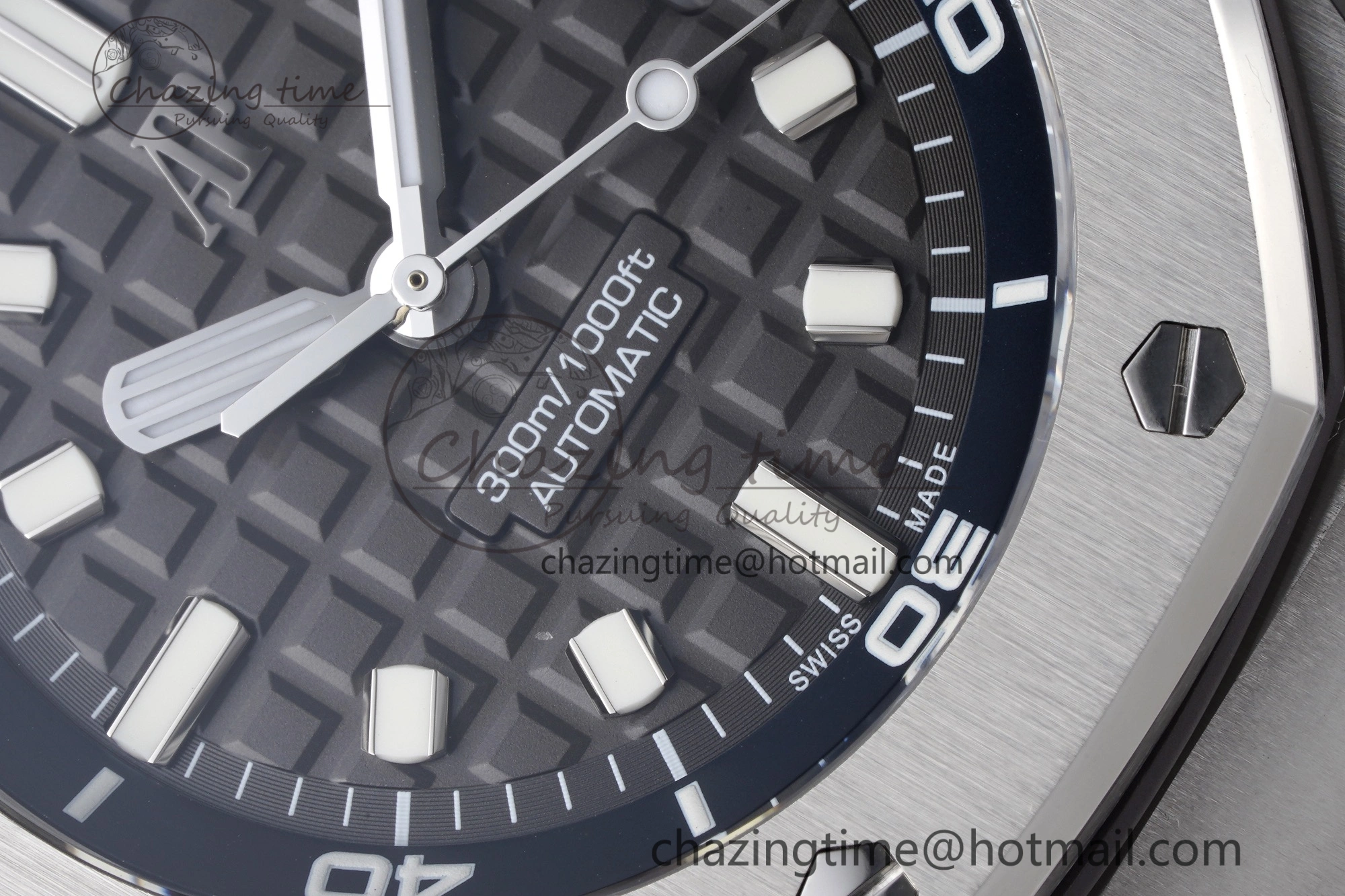 Royal Oak Offshore Diver 15720 SS ZF 1:1 Best Edition Gray Dial on Gray Rubber Strap A4308