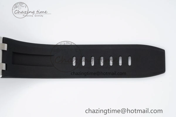 Royal Oak Offshore Diver Black Ceramic Bezel 15720 IPF Best Edition Black Dial on Black Rubber Strap A4308