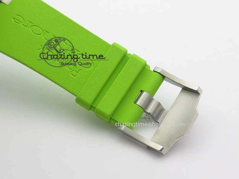 Royal Oak Offshore Diver Chronograph Green Noob Best Edition On Green Rubber Strap A3126