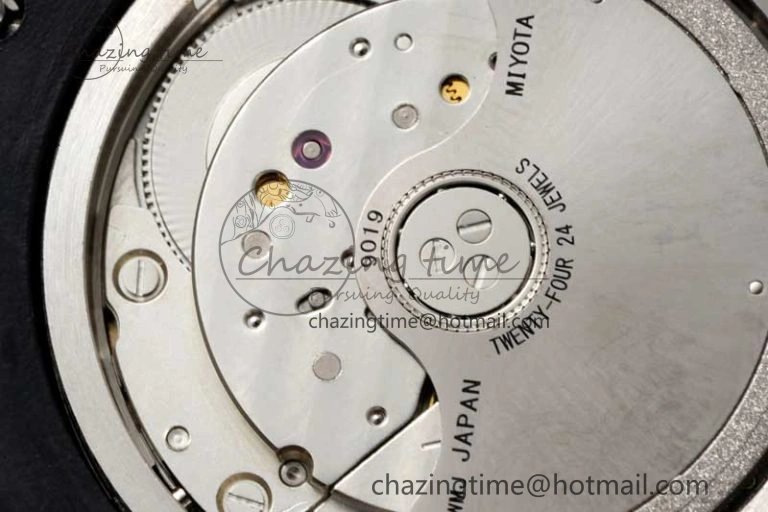 Royal Oak Offshore Diver Forged Carbon IPF Best Edition on Rubber Strap MIYOTA9015