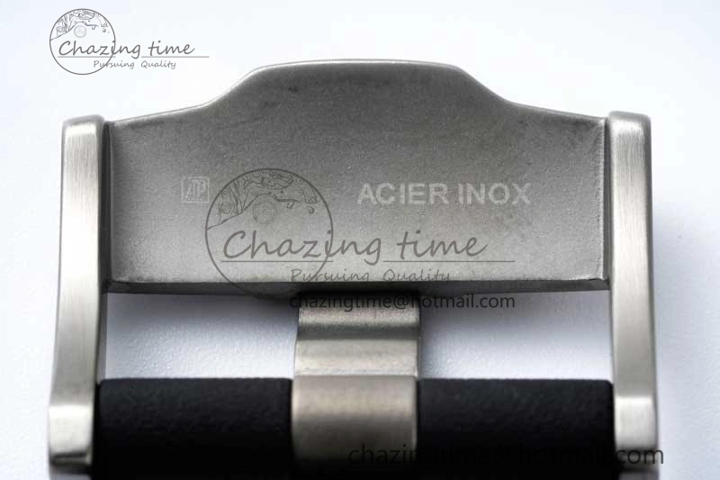 Royal Oak Offshore Diver Forged Carbon IPF Best Edition on Rubber Strap MIYOTA9015