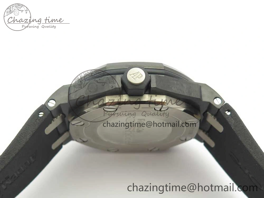 Royal Oak Offshore Diver Forged Carbon XF 1:1 Best Edition on Rubber Strap A2836 V3
