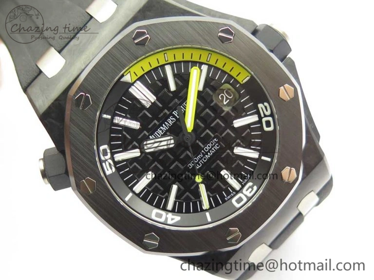 Royal Oak Offshore Diver Forged Carbon XF 1:1 Best Edition on Rubber Strap A2836 V3