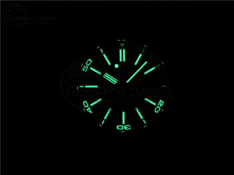 Royal Oak Offshore Diver Green 15710 JF 1:1 Best Edition on Green Rubber Strap A3120
