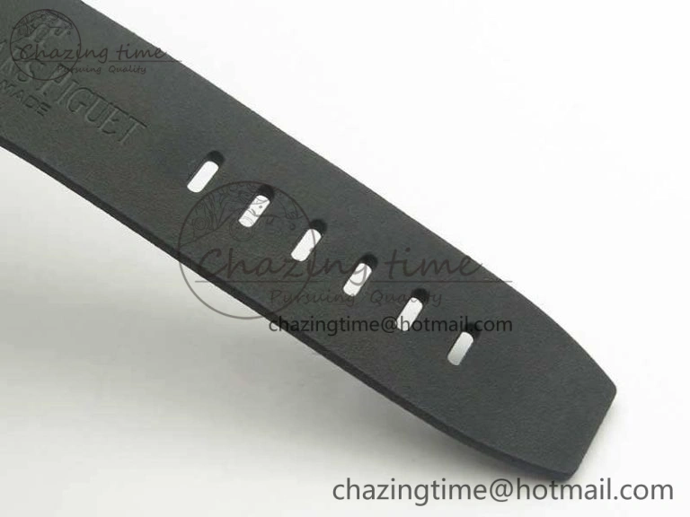 Royal Oak Offshore Diver Real Black Ceramic XF 1:1 Best Edition On Rubber Strap A3120 V2