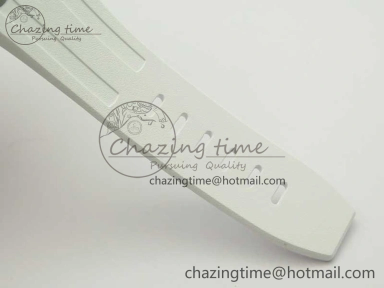 Royal Oak Offshore Diver Solid White Ceramic JF 1:1 Best Edition On White Rubber Strap A3120 V2