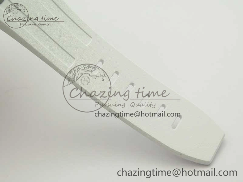 Royal Oak Offshore Diver Solid White Ceramic JF 1:1 Best Edition On White Rubber Strap A3120 V2