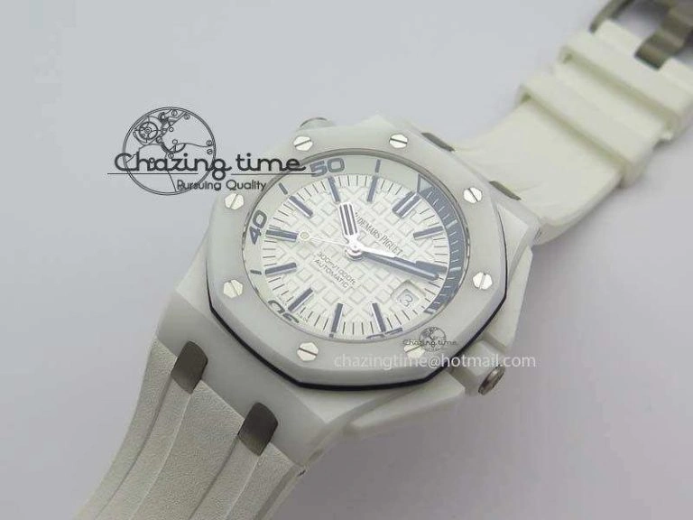 Royal Oak Offshore Diver White Ceramic BP-Maker On White Rubber Strap A3120