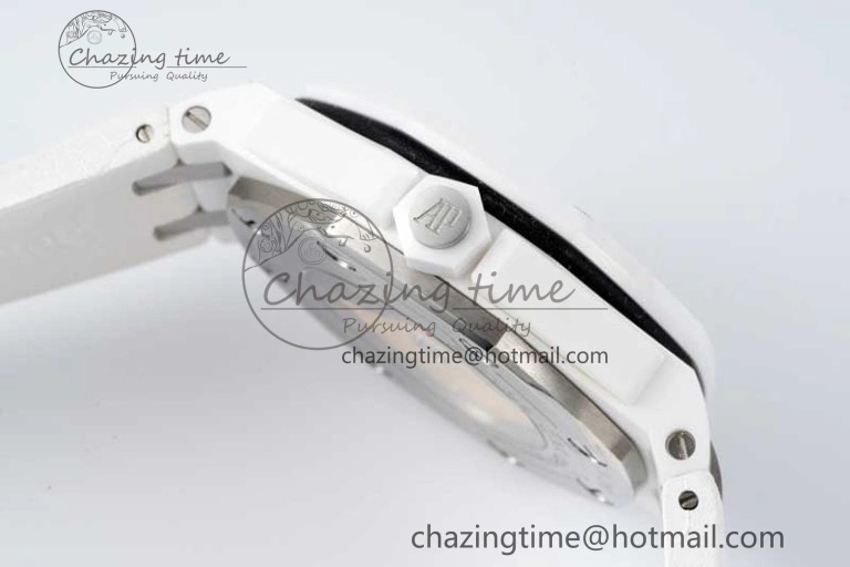 Royal Oak Offshore Diver White Ceramic IPF Best Edition on Rubber Strap A3120