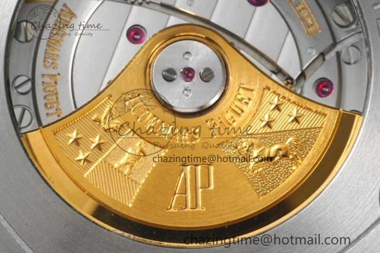 Royal Oak Offshore Diver White Ceramic IPF Best Edition on Rubber Strap A3120