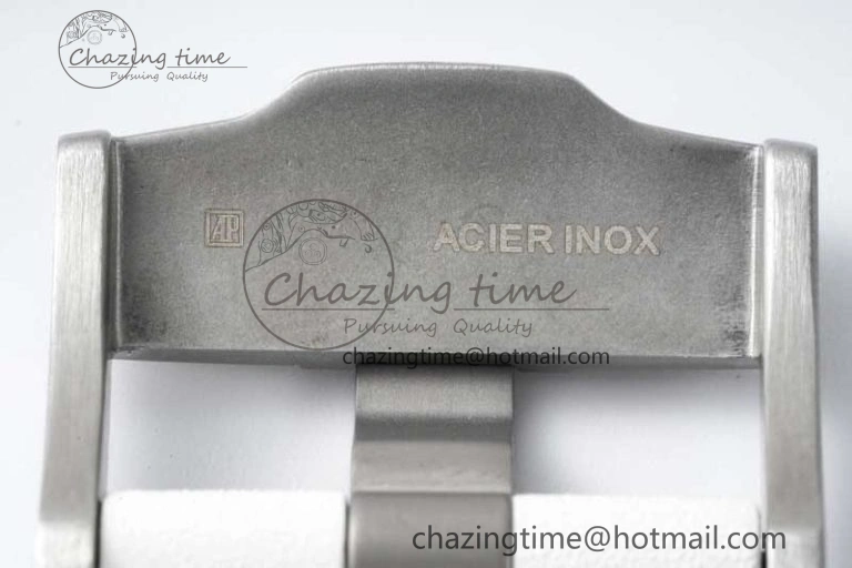 Royal Oak Offshore Diver White Ceramic IPF Best Edition on Rubber Strap A3120