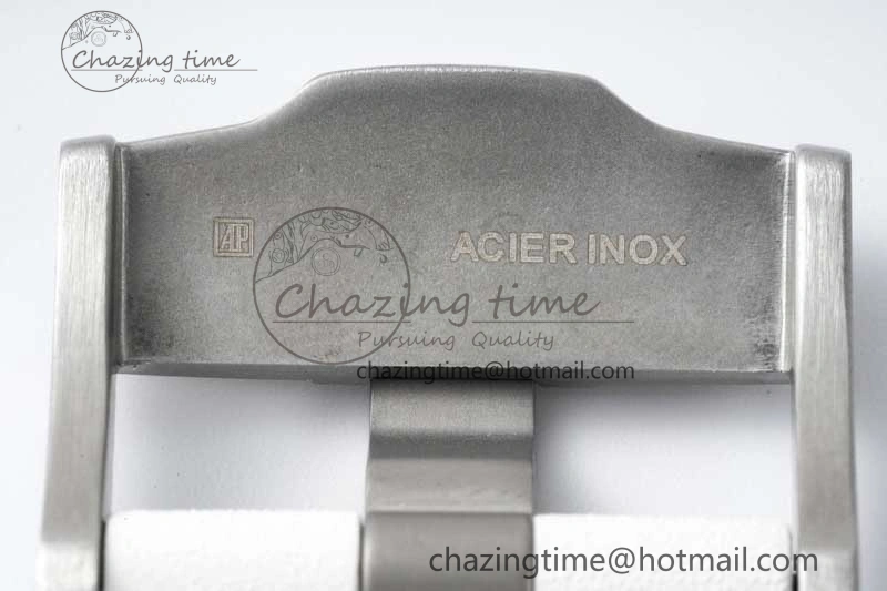Royal Oak Offshore Diver White Ceramic IPF Best Edition on Rubber Strap A3120