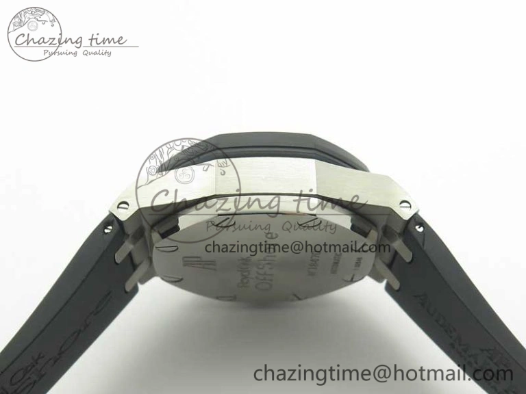 Royal Oak Offshore JF Best Edition SS Rubberclad Black Dial A3126 V2 w  Cyclops