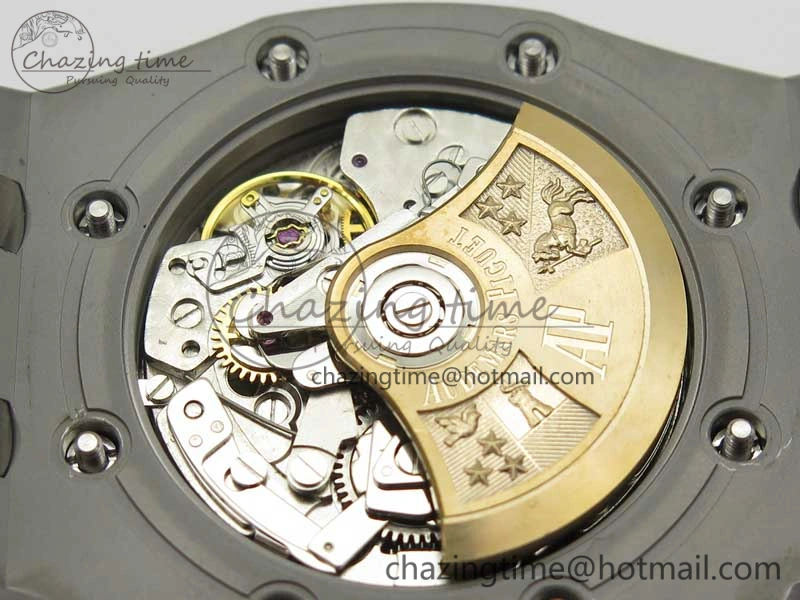 Royal Oak Offshore JF Best Edition SS Rubberclad Black Dial A3126 V2 w  Cyclops