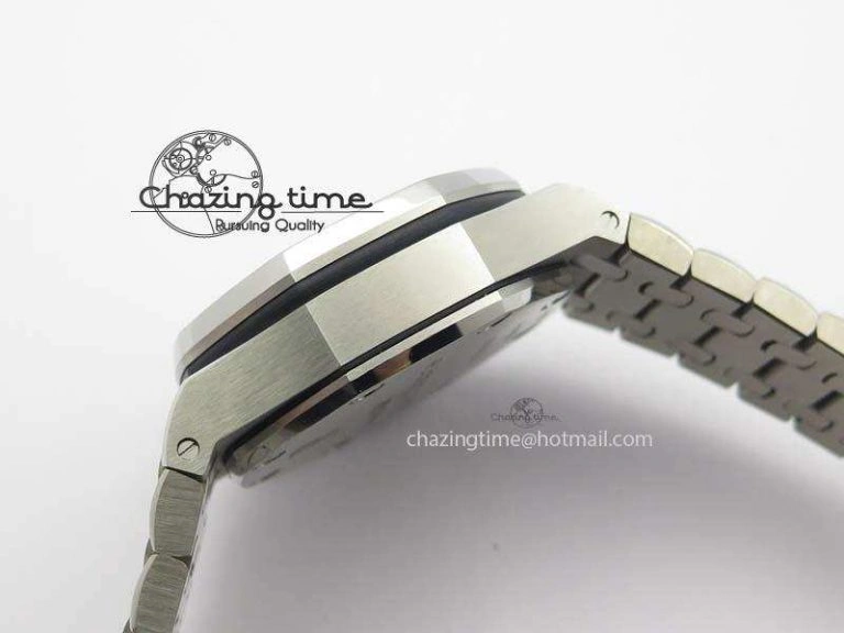 Royal Oak Offshore JF Ultimate Edition Silver Themes On SS Bracelet A7750 V2
