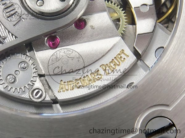 Royal Oak Offshore ‘Jarno Trulli’ APF Best Edition on Black Rubber Strap A3126