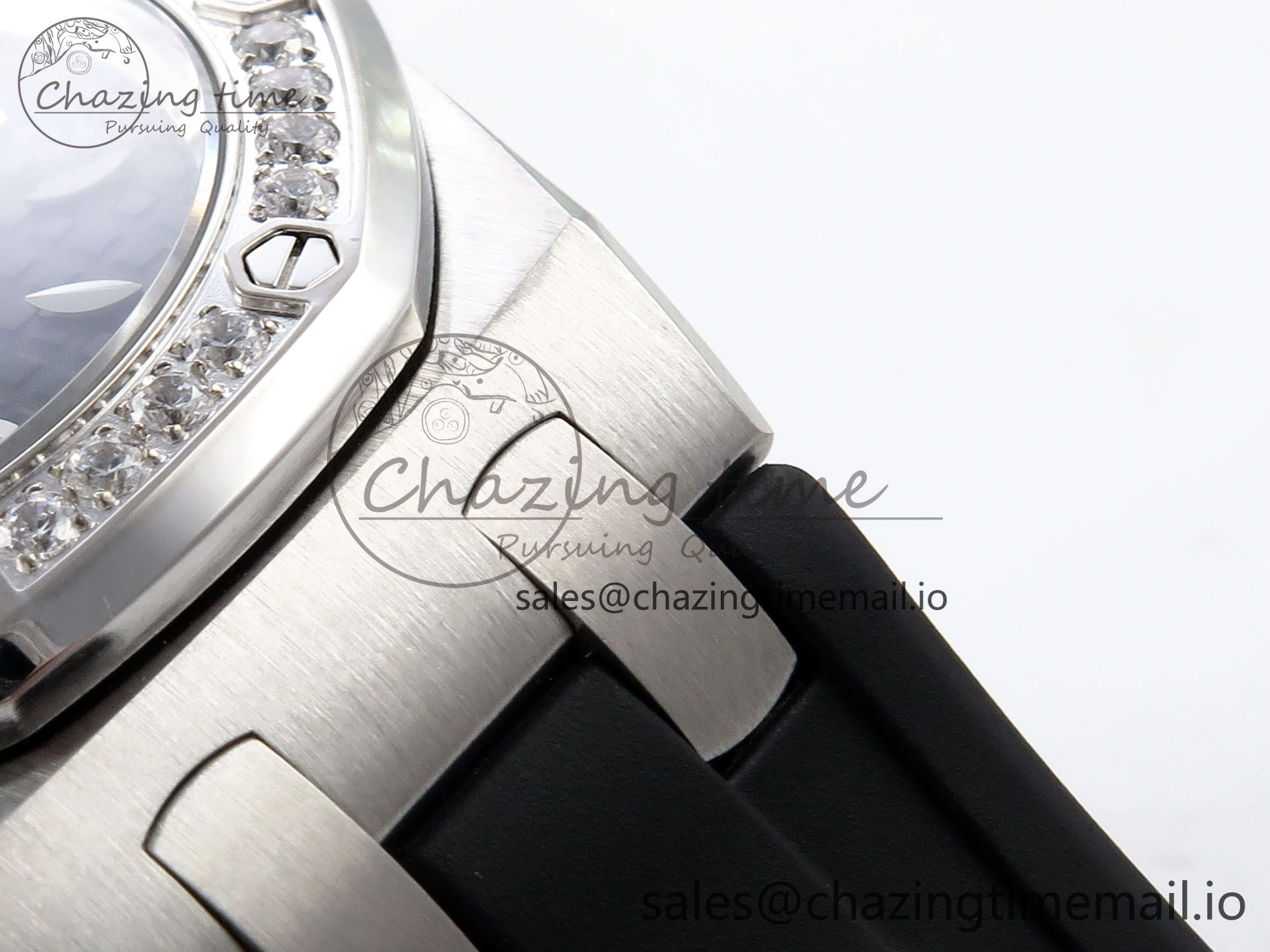 Royal Oak Offshore Ladies 33mm SS DRF Best Edition Black Dial Diamonds Bezel on Black Rubber Strap ETA Quartz