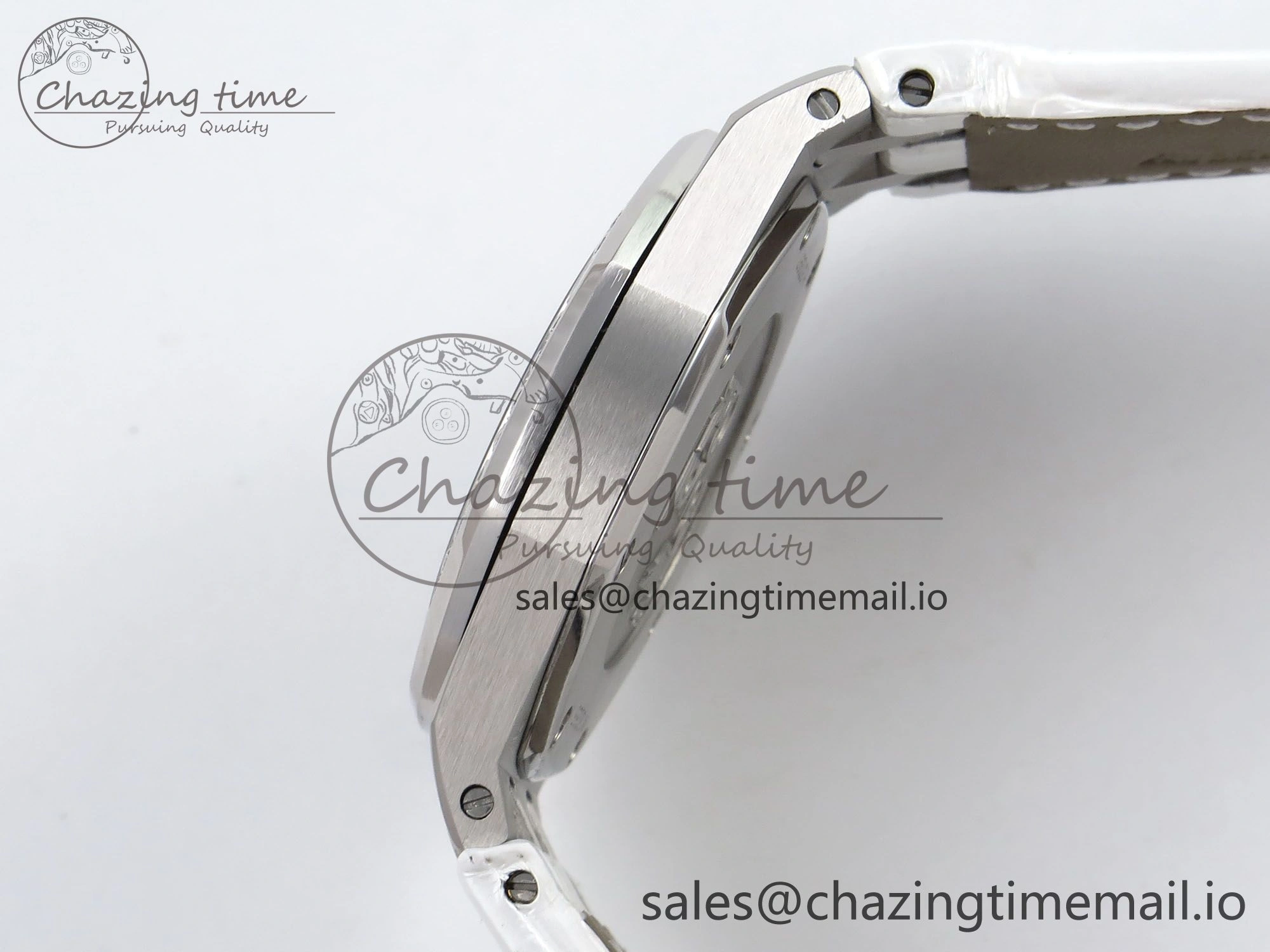 Royal Oak Offshore Ladies 33mm SS DRF Best Edition White Dial Diamonds Bezel on White Leather Strap ETA Quartz