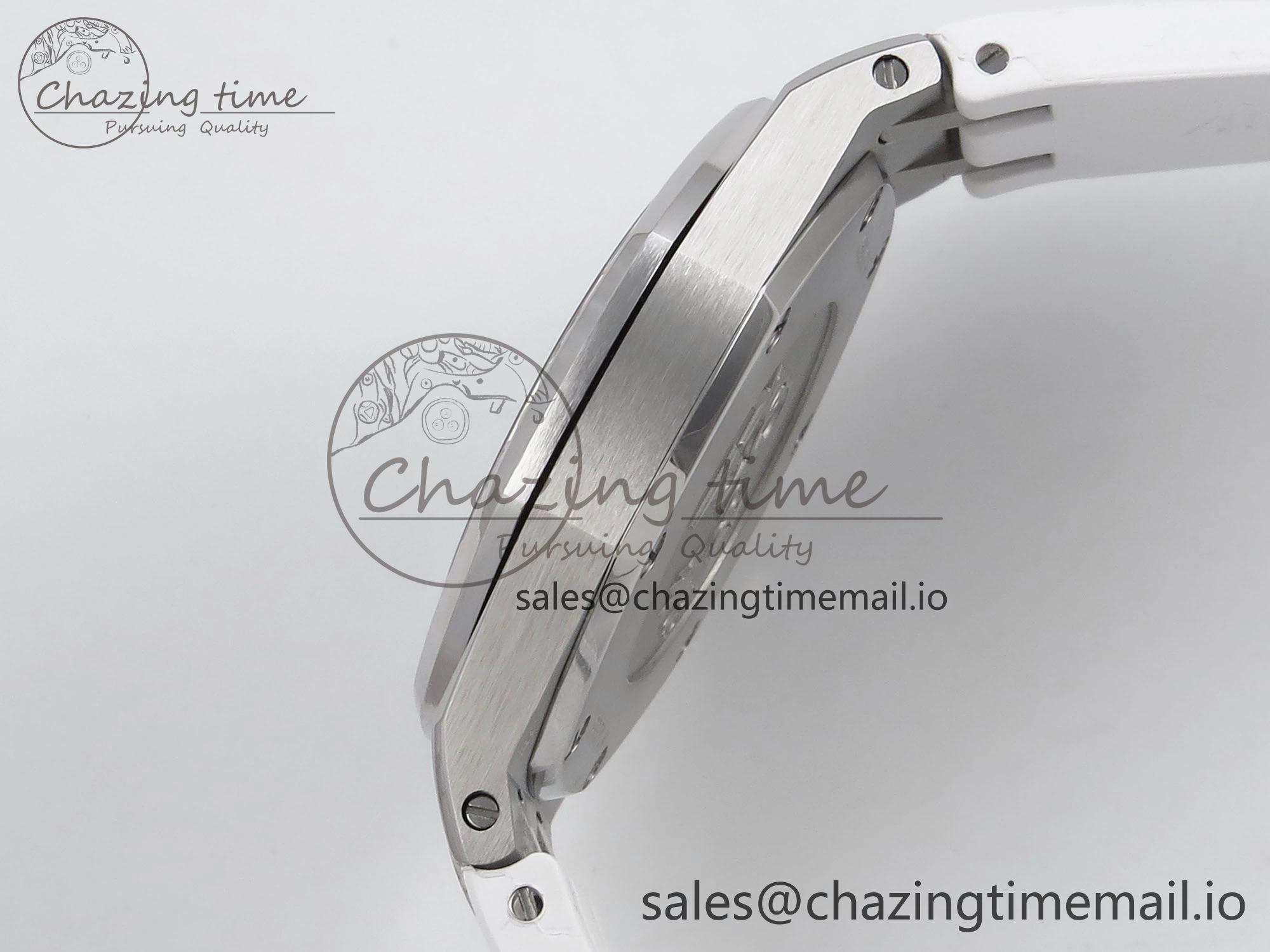 Royal Oak Offshore Ladies 33mm SS DRF Best Edition White Dial Diamonds Bezel on White Rubber Strap ETA Quartz