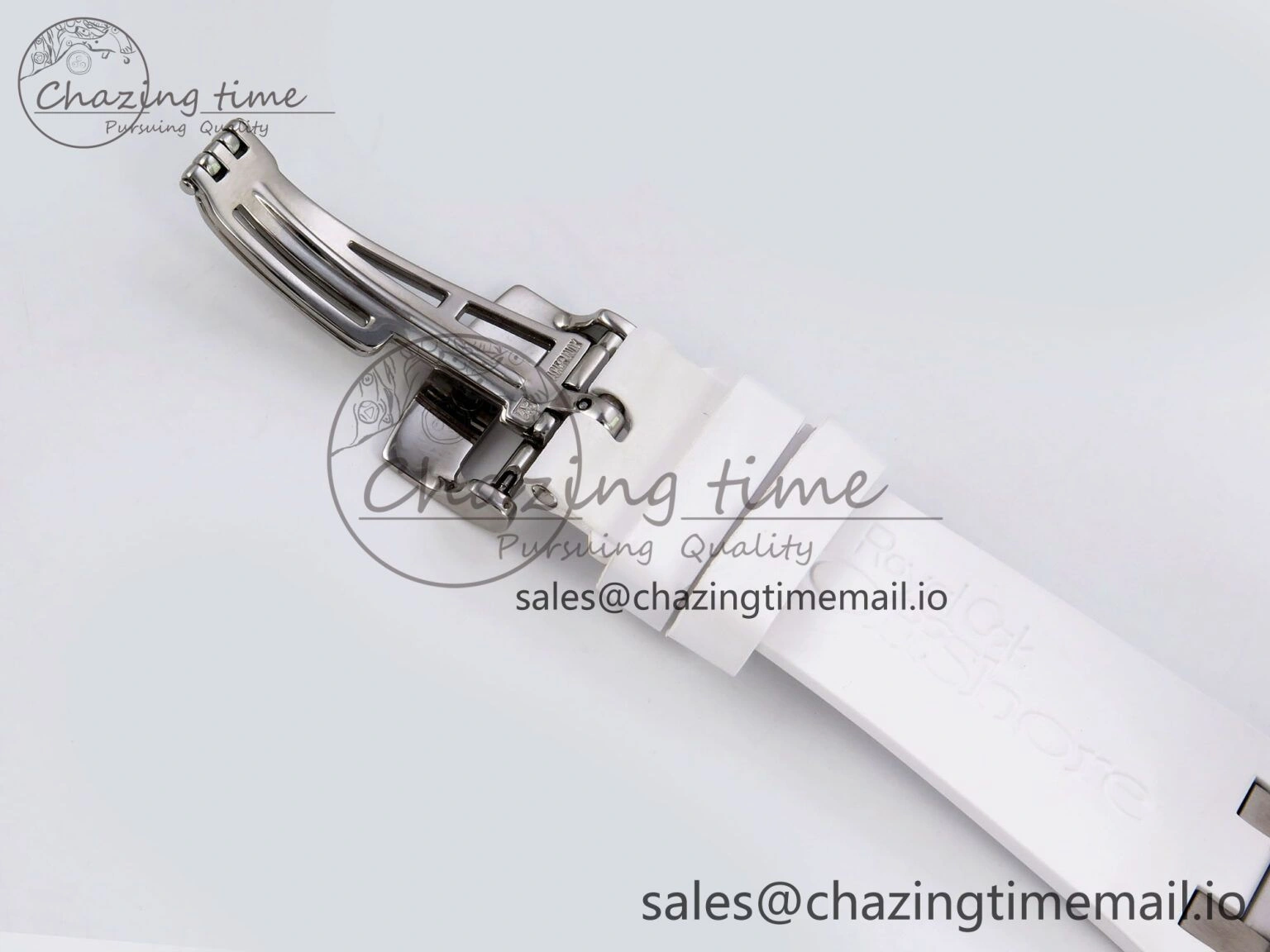 Royal Oak Offshore Ladies 33mm SS DRF Best Edition White Dial Diamonds Bezel on White Rubber Strap ETA Quartz