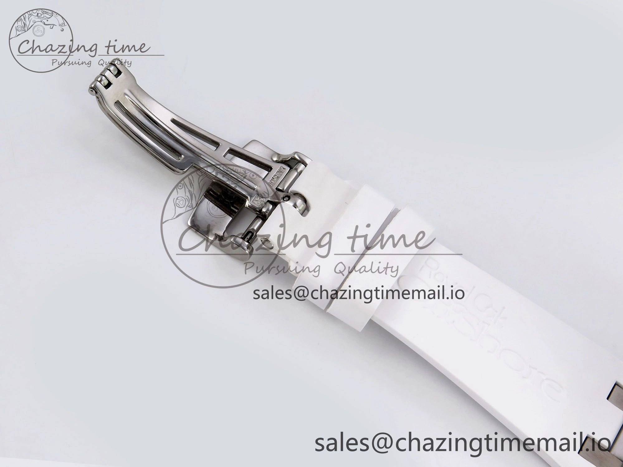 Royal Oak Offshore Ladies 33mm SS DRF Best Edition White Dial Diamonds Bezel on White Rubber Strap ETA Quartz