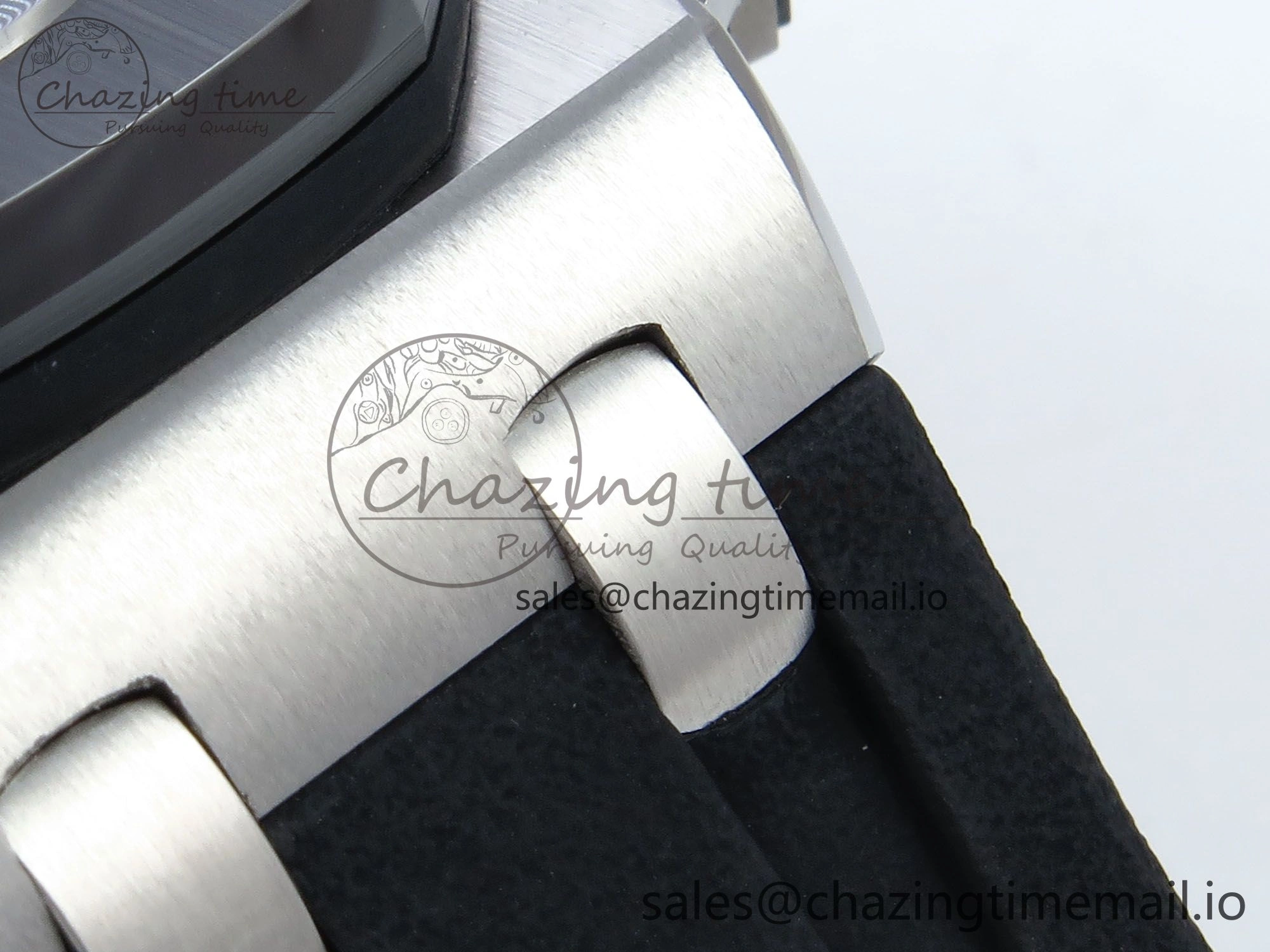 Royal Oak Offshore SS APF Best Edition Black White Dial on Black Rubber Strap A3126