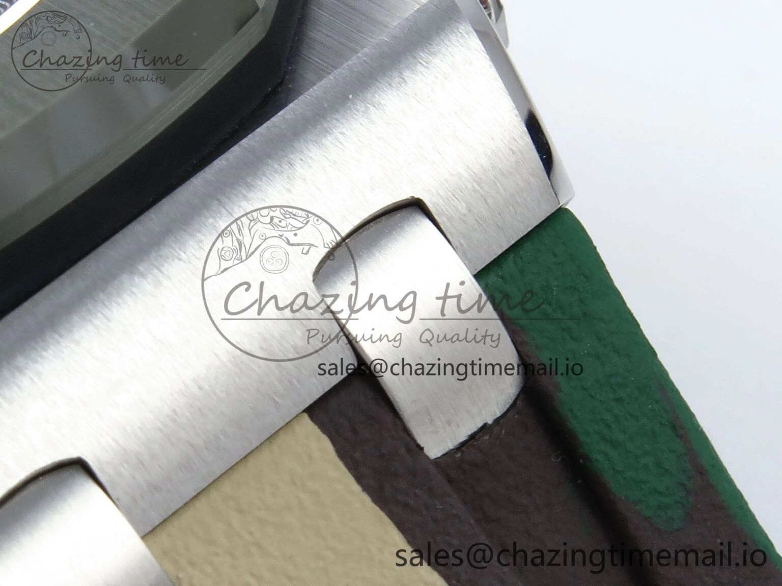 Royal Oak Offshore SS APF Best Edition Cream Dial on Green Camou Rubber Strap A3126