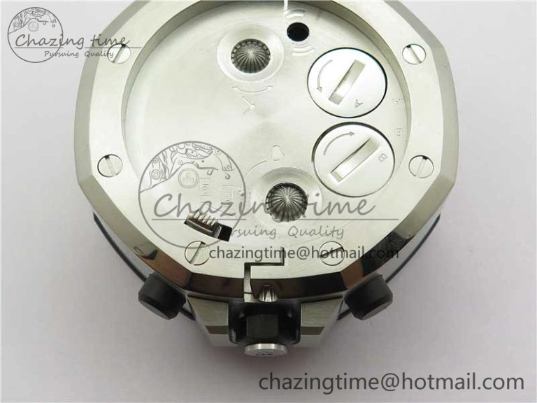 Royal Oak Offshore Table Clock with Stand CKF Quartz