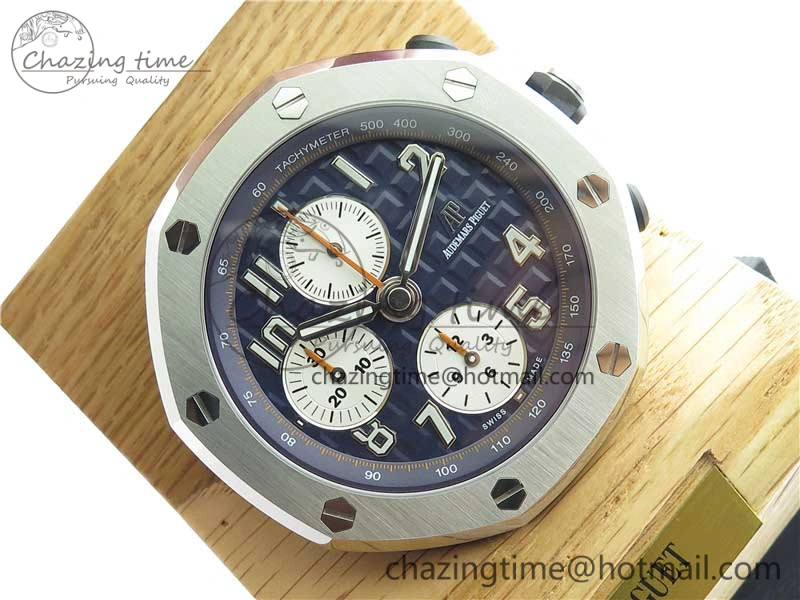 Royal Oak Offshore Table Clock with Stand CKF Quartz