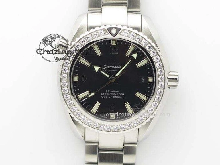 SEAMASTER 300M 43.5MM BLACK CERAMIC VSF 1:1 BEST EDITION BLACK DIAL ON BLACK RUBBER STRAP A8806