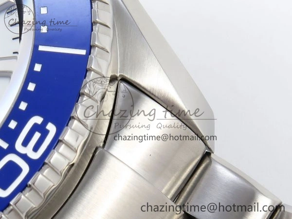 SEAMASTER PLANET OCEAN 6000M ULTRA DEEP 45.5MM SS TF 1:1 BEST EDITION WHITE DIAL BLUE BEZEL ON SS BRACELET A2824