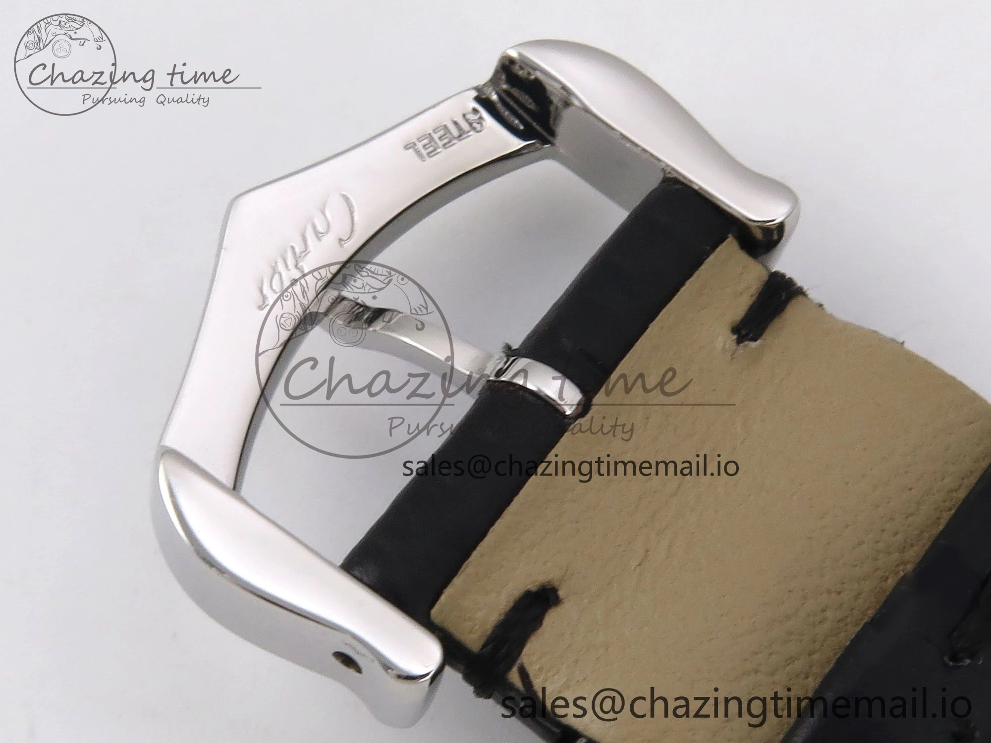 Santos Dumont 31.4mm SS AF 1:1 Best Edition Silver Dial on Black Croco Strap A157