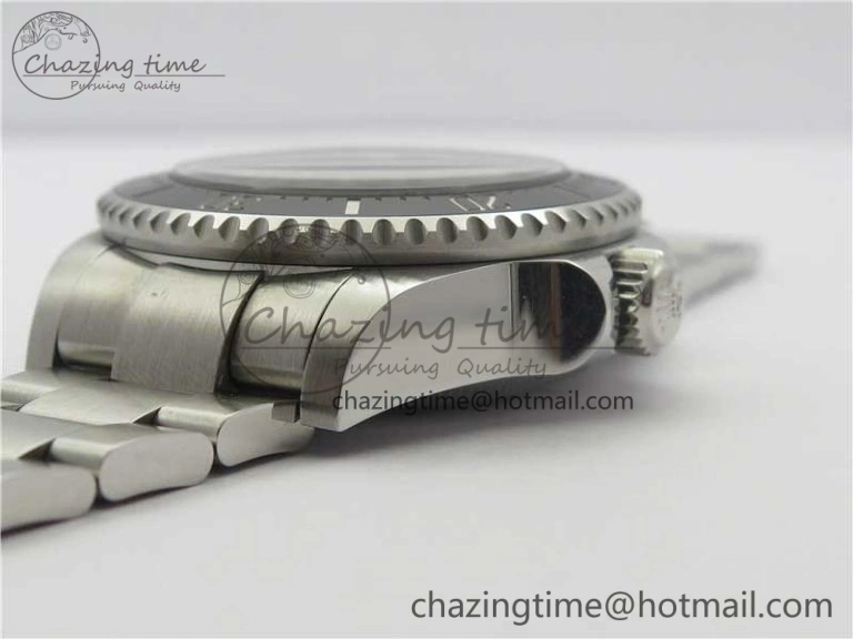 Sea-Dweller 126660 ‘D-Blue’ Noob 1:1 Best Edition 904L SS Case and Bracelet A3235 Clone