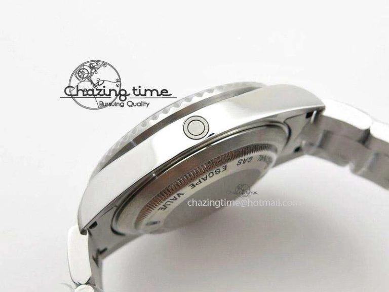 Sea-Dweller BP-Maker 16600 SuperLumed A2824