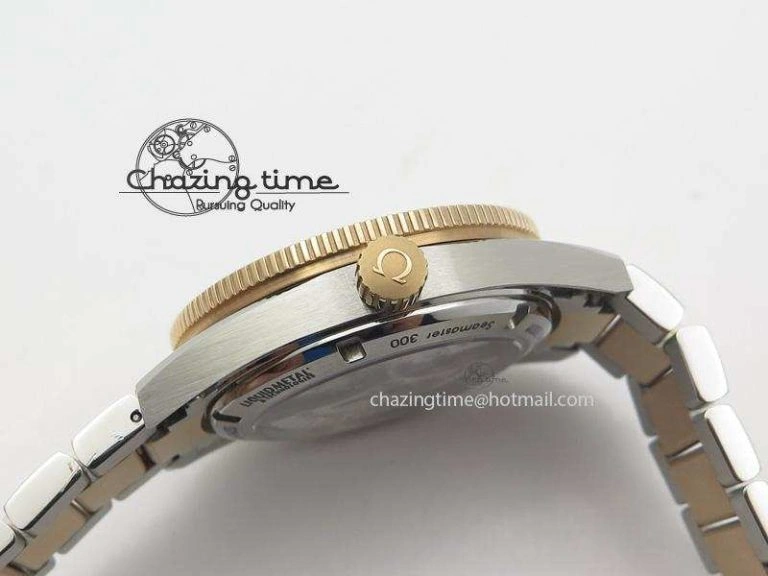 Seamaster 300 Master Co-Axial Liquidmetal V6F Best Edition RG Bezel On SS RG Bracelet A8400 (Free Nylon Strap)