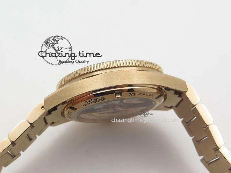 Seamaster 300 Master Co-Axial Liquidmetal V6F Best Edition RG On RG Bracelet A8400 (Free Nylon Strap)