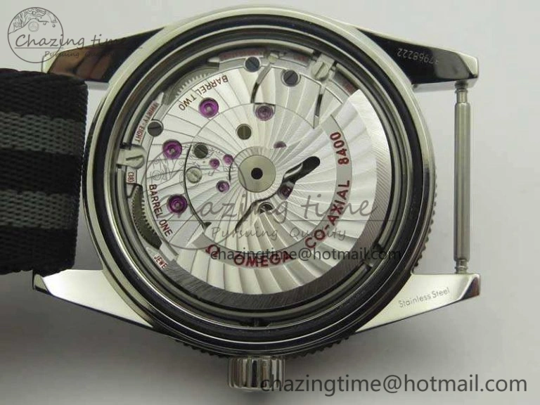 Seamaster 300 “Spectre” Limited Edition VSF 1:1 Best Edition On “007” Nato Strap A8400 Super Clone