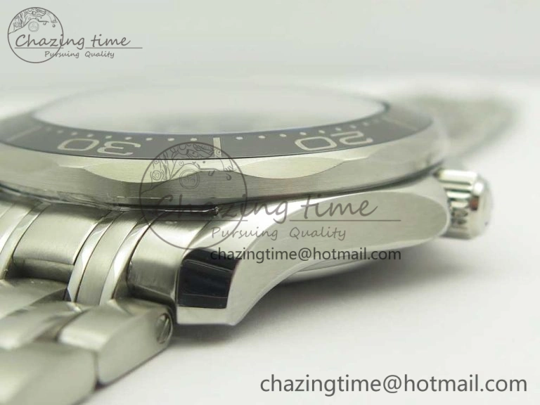 Seamaster 300M 007 50th SS MKS V3 1:1 Best Edition Black 007 Dial Ceramic Bezel on SS Bracelet A2824