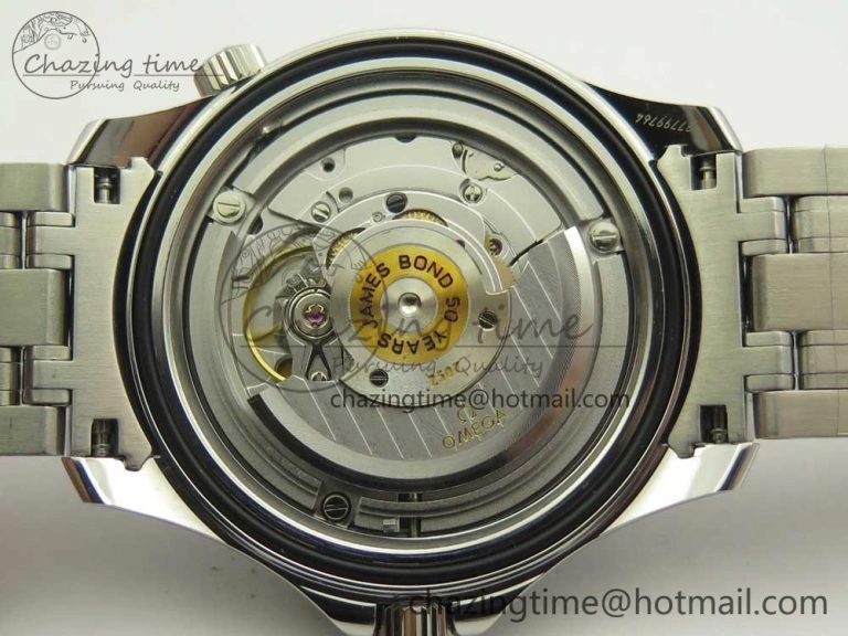 Seamaster 300M 007 50th SS MKS V3 1:1 Best Edition Black 007 Dial Ceramic Bezel on SS Bracelet A2824