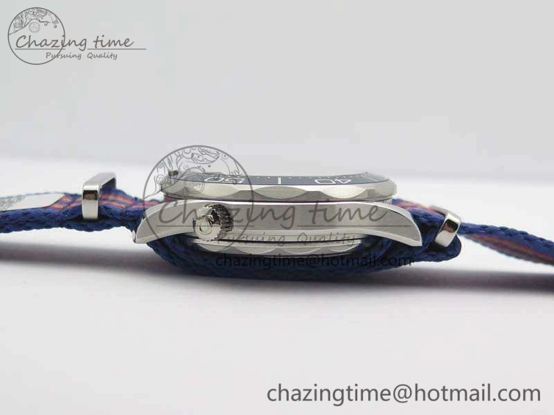 Seamaster 300M 007 SS URF 1:1 Best Edition White Dial Ceramic Bezel On Nylon Strap A2507(Free SS Bracelet)