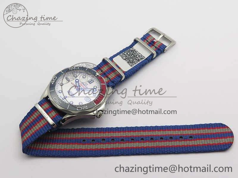 Seamaster 300M 007 SS URF 1:1 Best Edition White Dial Ceramic Bezel On Nylon Strap A2507(Free SS Bracelet)