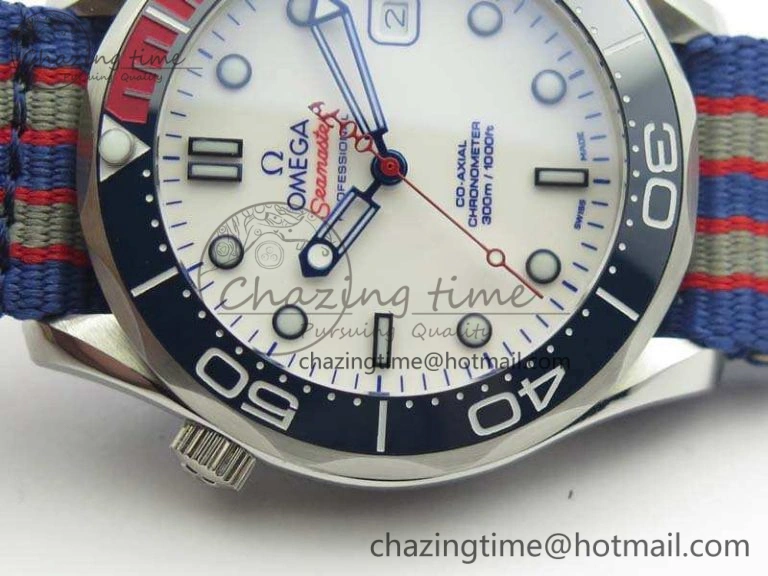 Seamaster 300M 007 SS URF 1:1 Best Edition White Dial Ceramic Bezel On Nylon Strap A2507(Free SS Bracelet)