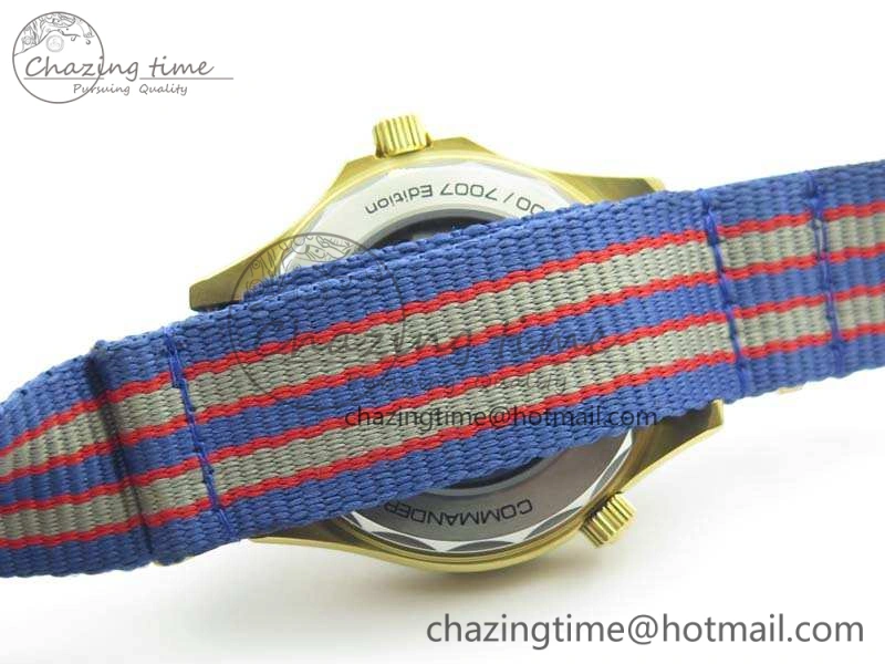 Seamaster 300M 007 YG URF 1:1 Best Edition White Dial Ceramic Bezel On Nylon Strap A2507