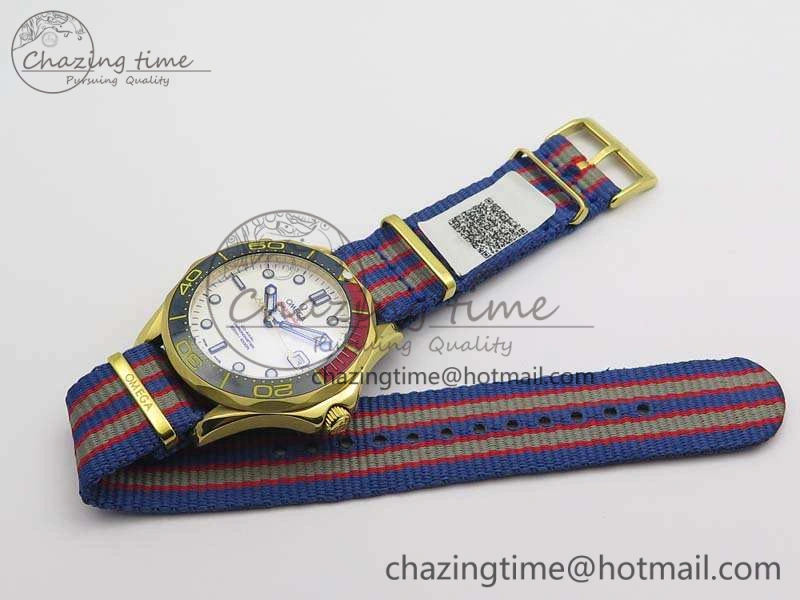 Seamaster 300M 007 YG URF 1:1 Best Edition White Dial Ceramic Bezel On Nylon Strap A2507