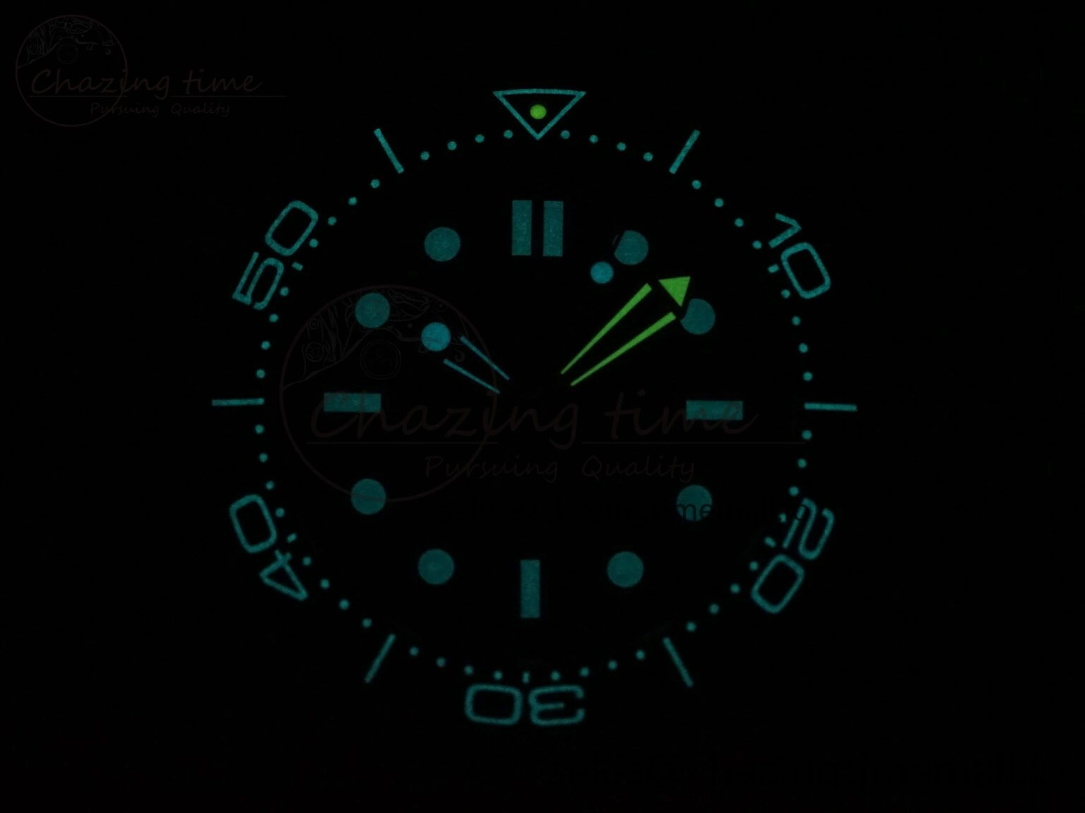 Seamaster 300M Diver Titanium Bronze Gold VSF 1:1 Best Edition Green Dial on Titanium Mesh Bracelet A8806