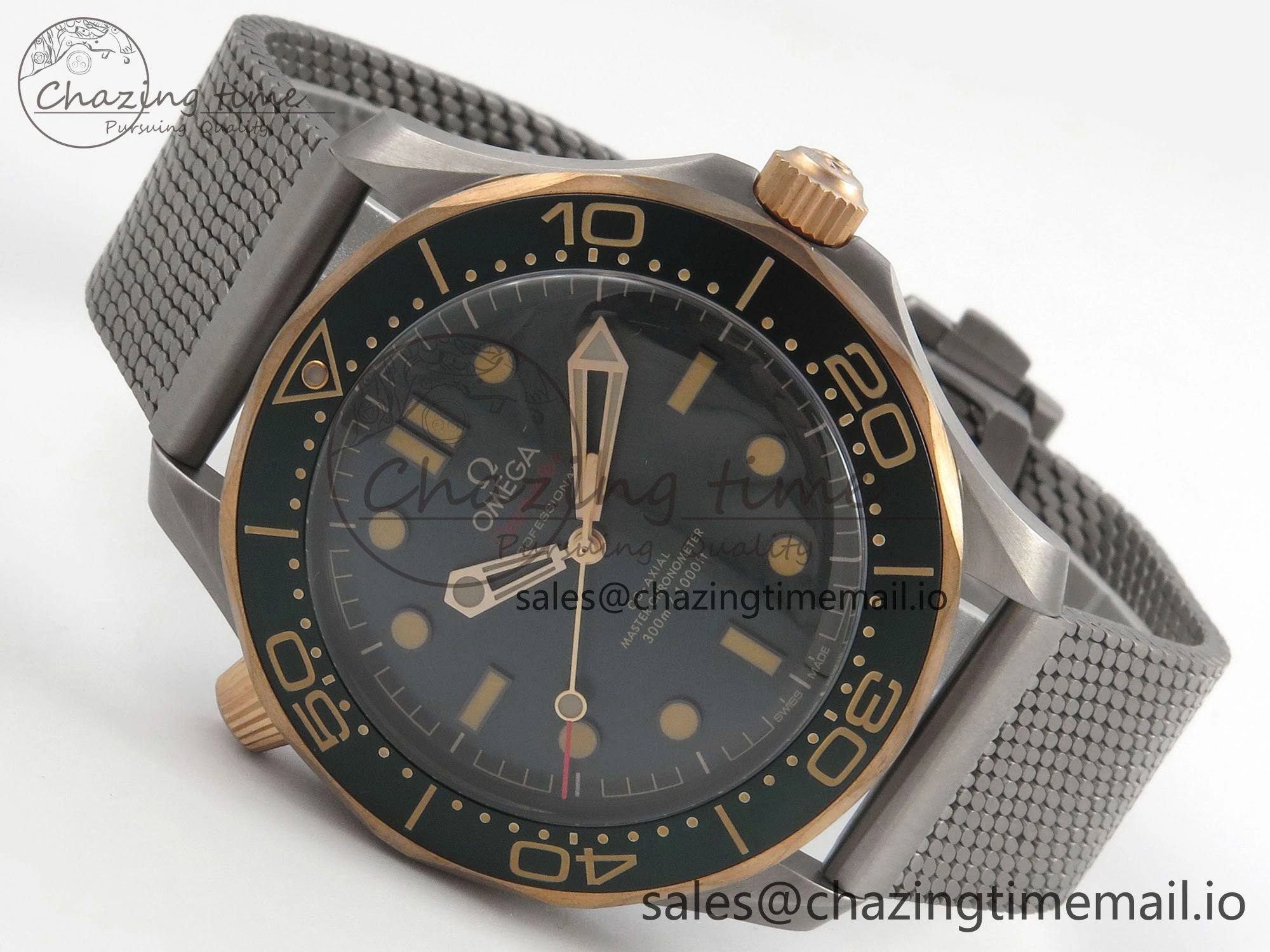 Seamaster 300M Diver Titanium Bronze Gold VSF 1:1 Best Edition Green Dial on Titanium Mesh Bracelet A8806