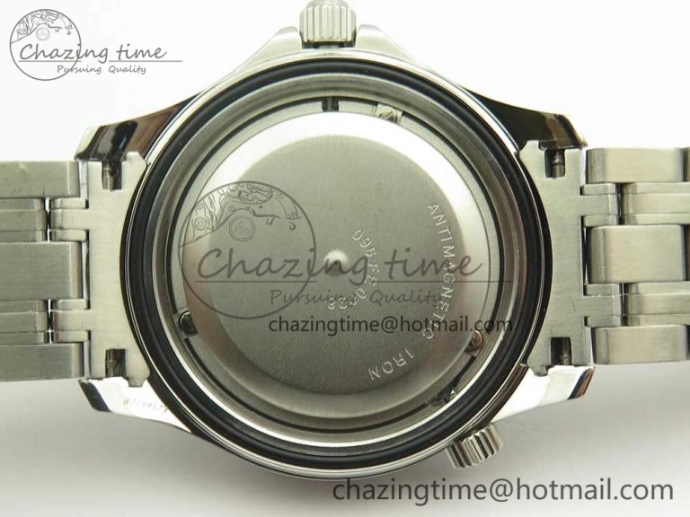 Seamaster 300M SS MKS V3 1:1 Best Edition Black Dial Black Ceramic Bezel on SS Bracelet A2824