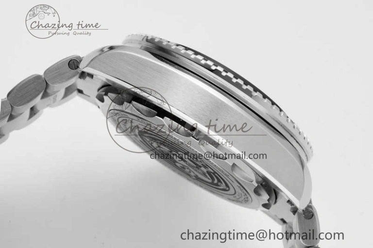 Seamaster 6000M Ultra Deep SS SBF 1:1 Best Edition Deep Blue Dial on SS Bracelet A8912 Super Clone