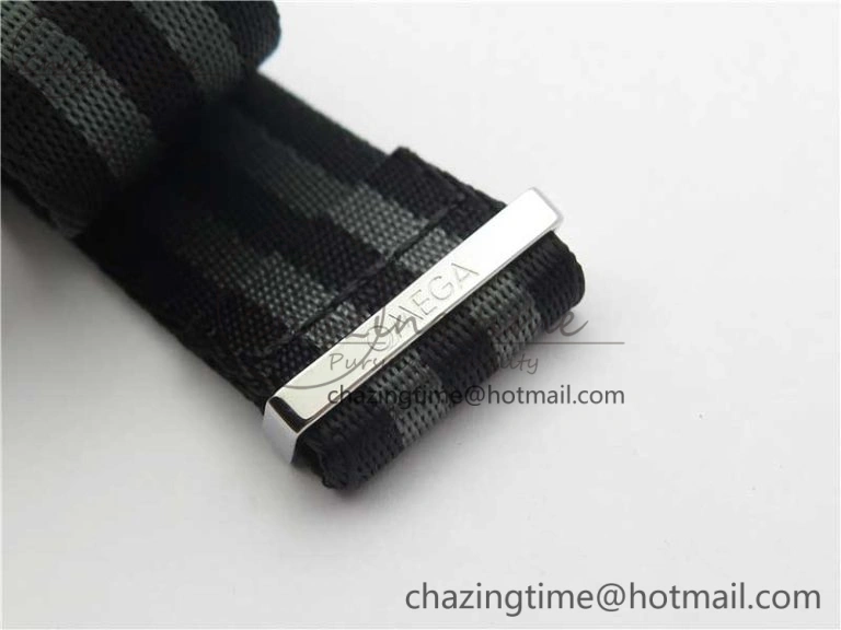 Seamaster Diver 300M Real Ceramic Case VSF 1:1 Best Edition on Black Rubber Strap A8806 (Free Nato)